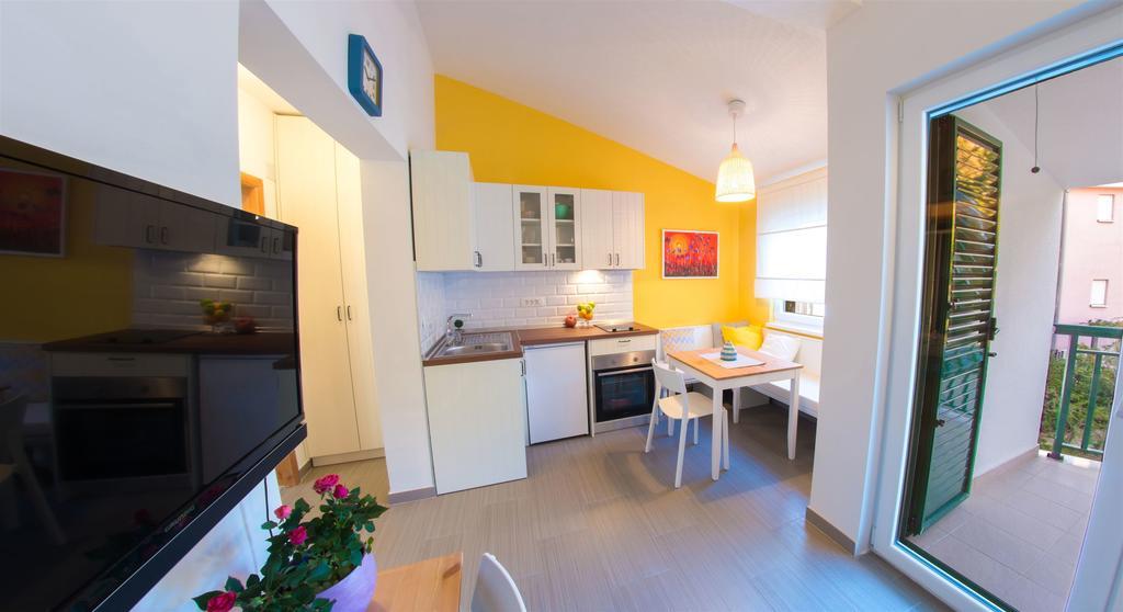 Apartments Denis Klek Kültér fotó